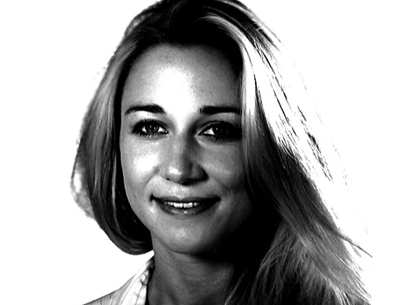 Elodie%20Tinslay%20BW
